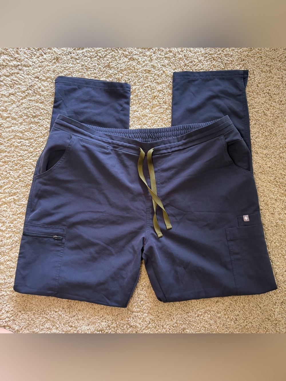 FIGS SCRUB PANTS